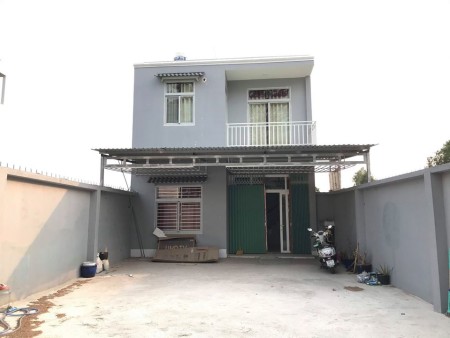 Cho thuê nhà nguyên căn tại KDC Vĩnh Phú 2, Bình Dương. 3 phòng ngủ, 2wc, 200m2, 3 phòng ngủ, 2 toilet