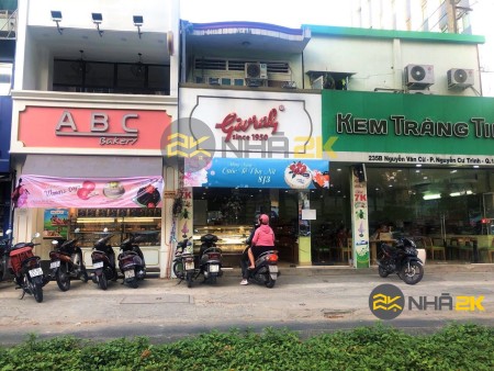 Cho thuê nhà ĐC: 235B Nguyễn Văn Cừ, P Nguyễn Cư Trinh, Quận 1.