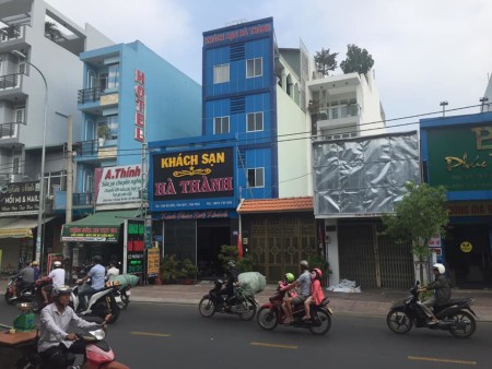 Cho thuê nhà nguyên căn 4x37 mặt tiền Gò Dầu, Tân Phú. Giá 23 triệu/th