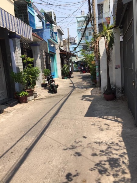 Cho thuê nhà Nguyên căn. Hẻm xe hơi Bùi Đình Túy- P12- Q Bình Thạnh. Giá cho thuê: 11tr/ tháng