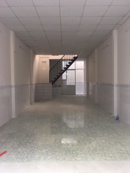 Nhà nguyên căn 4x14, hẻm 4m, có 2 phòng ngủ, 2wc.