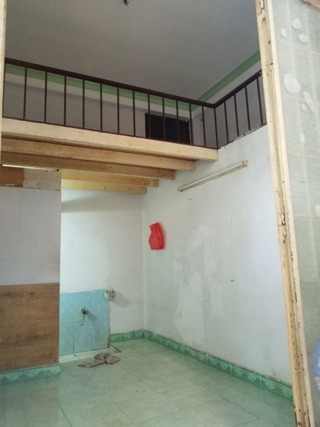 Cho thuê nhà nguyên căn hẻm xe hơi quay đầu Địa chỉ: Trần Văn Dư, p13, Q.Tân Bình. Trệt lửng, 30m2. Giá 5tr/tháng