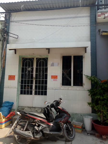 Cho thuê nhà nguyên căn hẻm liên khu 4-5. Bình Hưng Hoà B. Quận Bình Tân. Giá thuê 3 triệu tháng, đặt cọc trước 1 tháng