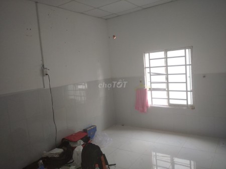 Nhà nguyên căn rộng 40m2, có gác rộng, giá 5 triệu/tháng. ĐC 125/1 Lê Hoàng Phái, Gò Vấp