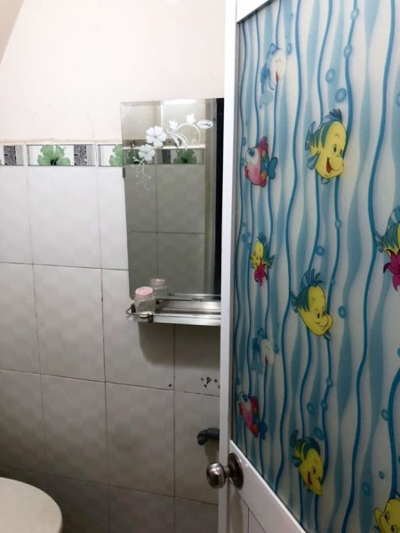 Cho thuê nhà 2MT hẻm 681 Âu cơ P.Tân Thành Quận Tân Phú. Giá thuê: 8tr/tháng