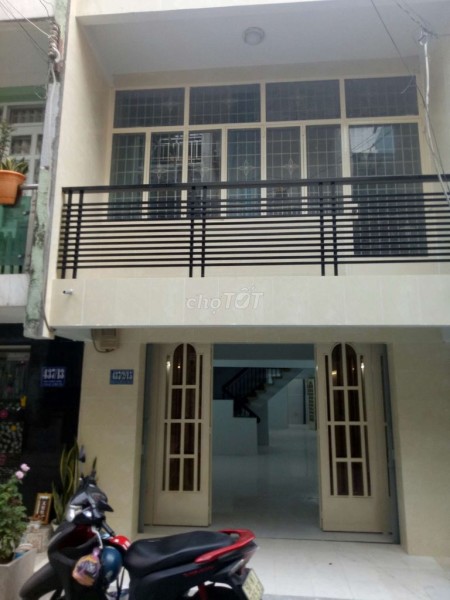 Nhà nguyên căn cho thuê đầu đường Tên Lửa và đường Kinh Dương Vương, 3PN, 2WC, 4x17m, 11 triệu/tháng