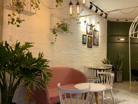 Trống nhà rộng 96m2, 4 tầng, còn mới, kiến trúc đẹp, giá 45 triệu/tháng. ĐC Vĩnh Viễn, Quận 10, 96m2, ,