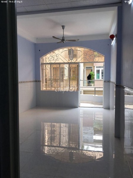 Trống nhà đường Lê Văn Phan, hẻm thông, Tân Phú, dtsd 76m2, 2 tầng, giá 11 triệu/tháng