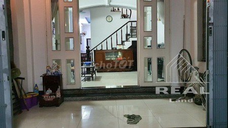 Trống nguyên căn rộng 180m2, hẻm 4m, đường số 48, Quận Thủ Đức cân cho thuê giá 14 triệu/tháng