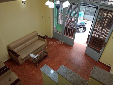 Mình cần cho thuê nguyên căn rộng 40m2, 2 tầng, giá 10 triệu/tháng, hẻm Xuân Diệu, Tân Bình