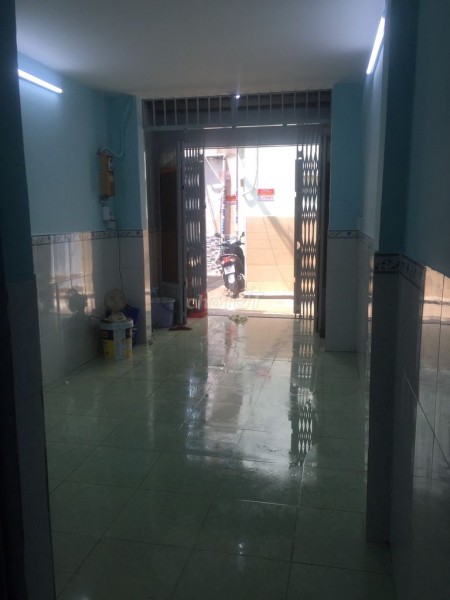 Cần cho thuê nhà rộng 30m2, 1 trệt, 1 lửng, 2 PN, giá 5 triệu/tháng, hẻm 52 Nguyễn Sỹ Sách