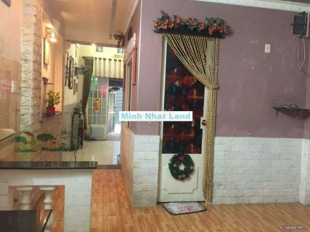 Hẻm xe hơi 903 Trần Xuân Soạn, Quận 7 cần cho thuê nhà rộng 56m2, giá 10 triệu/tháng