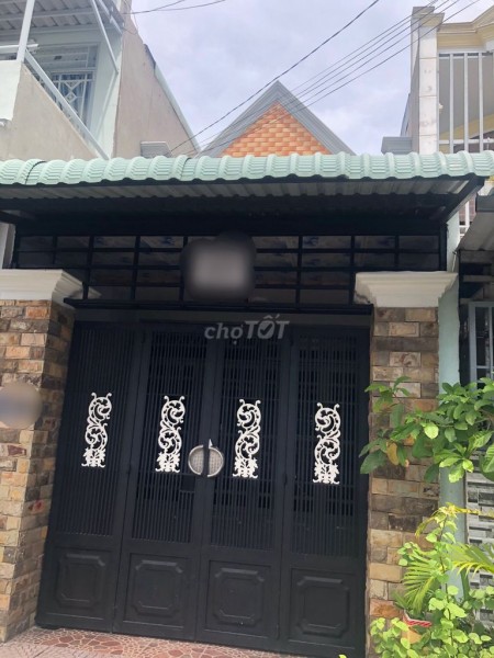 Trống nhà Quận 12 cần cho thuê giá 5 triệu/tháng, dtsd 60m2 (4mx15m), lh 0909405822