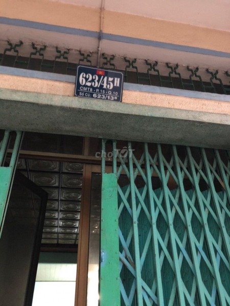 Nhà nguyên căn cho thuê giá 8 triệu/tháng với diện tích 46m2 trong con hẻm rộng tại CMT8 quận 10.