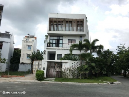 Cho thuê nhà nguyên căn mặt phố Quốc Hương Quận 2 đầy đủ nội thất diện tích rộng rãi giá cả hợp lý.