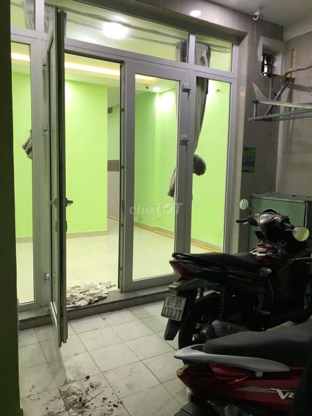 Hẻm an ninh 462/20/3/9 Điện Biên Phủ, Quận 10 cần cho thuê giá 10 triệu/tháng, dtsd 45m2