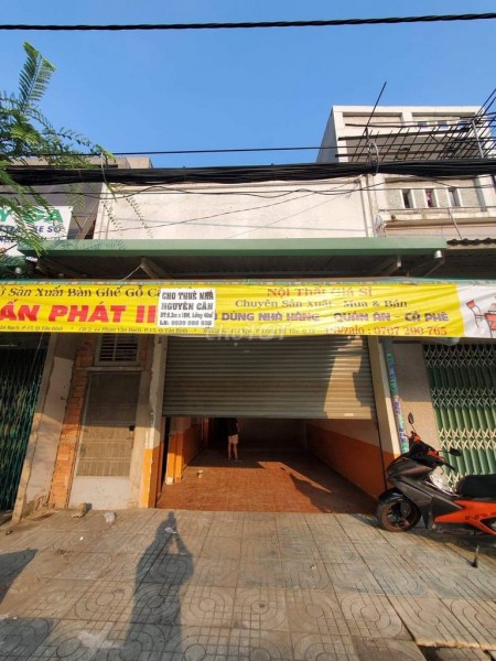 Chủ cho thuê nhà rộng 80m2, rộng rãi, có hướng tốt, gió vào mát mẻ, giá 22 triệu/tháng