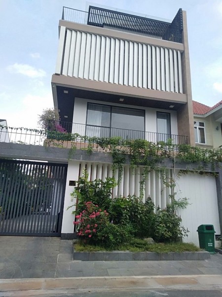 Villa Bình An cần cho thuê với giá 35 triệu/ tháng, Đầy đủ nội thất, có gara..