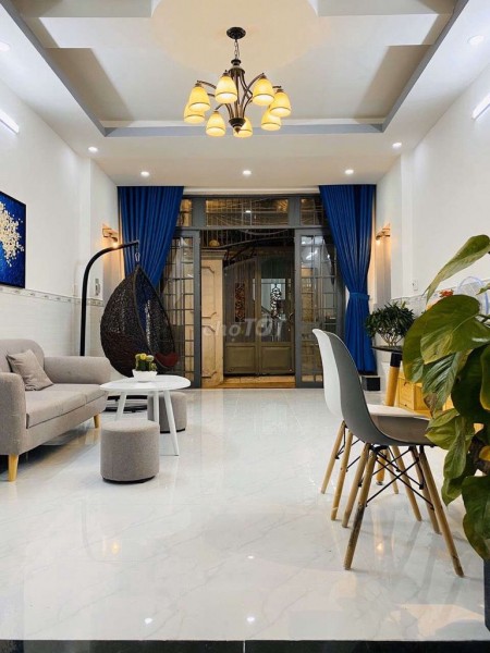 Nhà đẹp, nhà mới, nhà sang trọng tại Gò Vấp cần cho thuê. Diện Tích 40m2 giá chỉ 10 triệu.