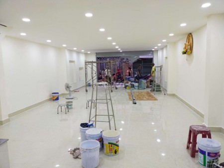 Có nhà Lê Văn Quới, Bình Tân, cần cho thuê giá 13 triệu/tháng, dtsd 156m2, 2 tầng