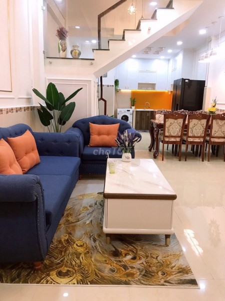 Nhà nguyên căn mới xây cho thuê với giá ưu đãi ngay đường Điện Biên Phủ quận Bình Thạnh. Thích hợp ở và cả kinh doanh.