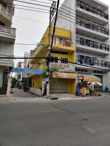 Cần cho thuê nhà hai mặt tiền đường lớn. Rất thuận tiện cho việc kinh doanh giá thuê chỉ 27 triệu tại Quận Tân Phú