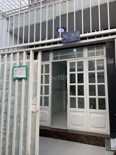 Nhà mới xây tại Trần Xuân Soạn cần cho thuê giá rẻ 7 triệu. Ai có nhu cầu liên hệ ngay.