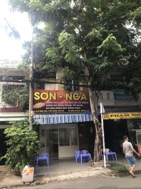 Cho thuê nhà nguyên căn tại Lê Đình Thụ quận Tân Phú nhà mặt tiền giá 15 triệu/tháng giá còn thương lượng.