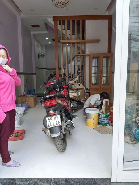 Cho thuê nhà Quận Bình Tân, 1 trệt, 3 lầu, dtsd 48m2, giá 7.5 triệu/tháng, lh 0965500046