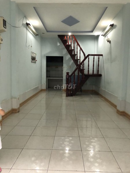 Ưu tiên hộ gia đình thuê nguyên căn rộng 30m2, giá 5 triệu/tháng, hẻm 440 Thống Nhất