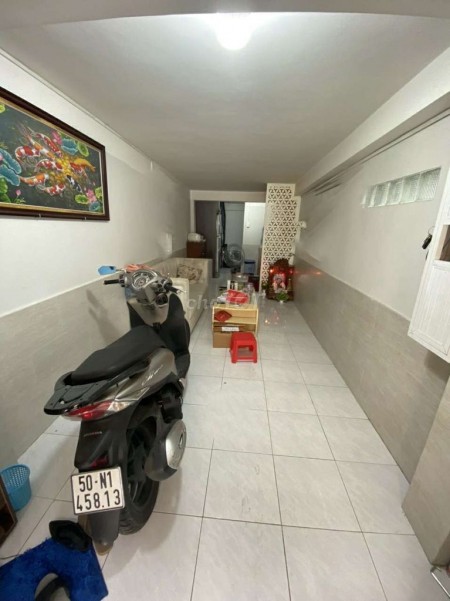 Mình cần cho thuê nhà nguyên căn Quận Bình Thạnh, giá 10 triệu/tháng, dtsd 36m2, lh 0936966120