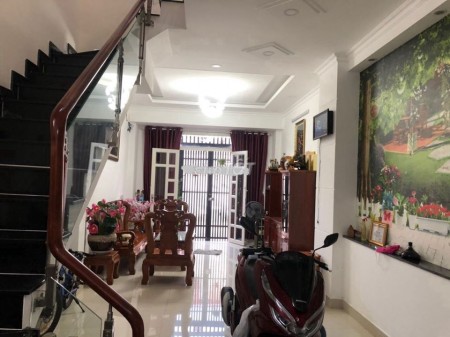 Nhà hẻm 163/12 An Dương Vương, Quận 6, chính chủ cho thuê 15 triệu/tháng, dtsd 60m2