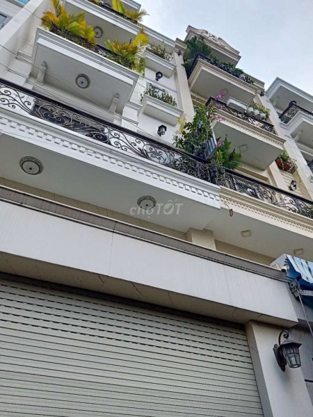 Cho thuê nhà nguyên căn, nhà mới hẻm xe tải 8m Lê Đức thọ. Giá cho thuê là 15 triệu/tháng