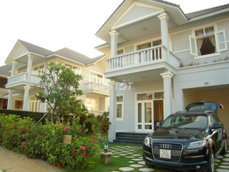 Cho thuê villa ở Bình An Quận 2 diện tích 14x20m có Hầm 2 ô tô đậu.