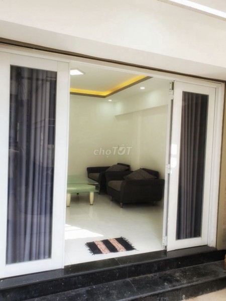 Cho thuê nhà rộng 48m2, nở hậu, 1 trệt, 1 lầu, hẻm Đồng Đen, Tân Bình, giá 12 triệu/tháng