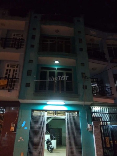 Cho thuê nhà ở đường Bà Hom quận 6 chính chủ cho thuê. Diện tích 5x14m giá 15 triệu