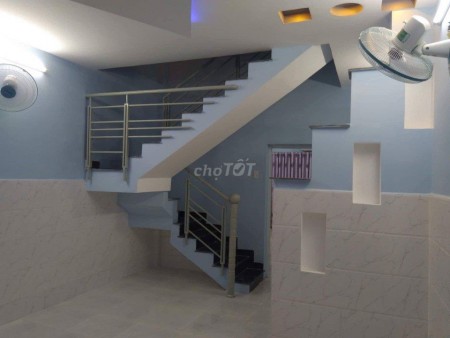 Cho thuê nhà rộng 50m2, hẻm an ninh, Quận Gò Vấp, cho thuê 9 triệu/tháng, lhcc 0939668279