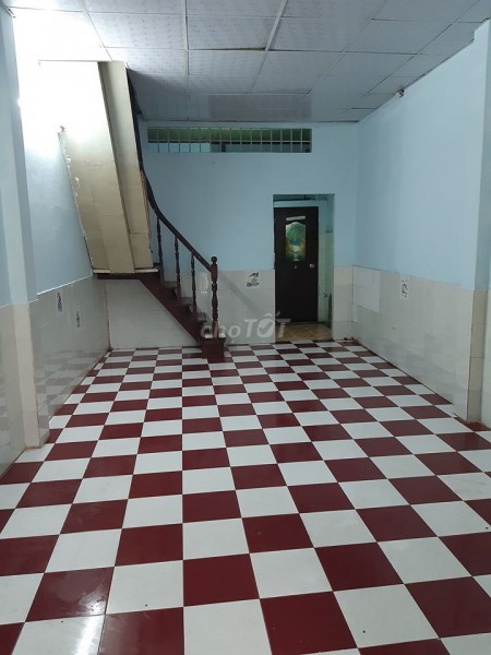 Hẻm an ninh 135/8C có nhà nguyên căn cần cho thuê giá 8 triệu/tháng, dtsd 38.5m2