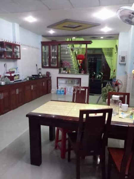 Nguyên căn đường Quốc Lộ 1A, Quận 12 cần cho thuê giá 6 triệu/tháng, dtsd 140m2