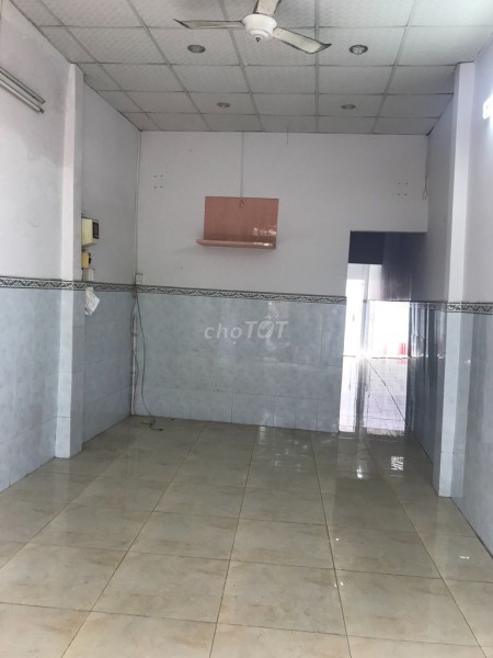 Có nhà hẻm Bùi Minh Trực, Quận 8 cần cho thuê nhà rộng 63m2, giá 7 triệu/tháng, LHCC