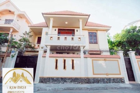 Góc Cho Thuê Nhà Đẹp Tại Thảo Điện Quận 2 Nhà Lớn 2 Lầu 5 Phòng Ngủ