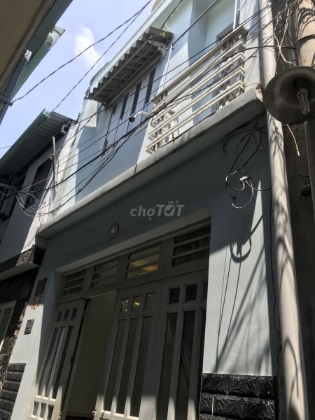 Nhà nguyên căn cho thuê 1 trệt, 1 lầu với 2 phòng ngủ và 2 nhà vệ sinh. Dt 86m2 _ Giá cho thuê 6,5 triệu/tháng