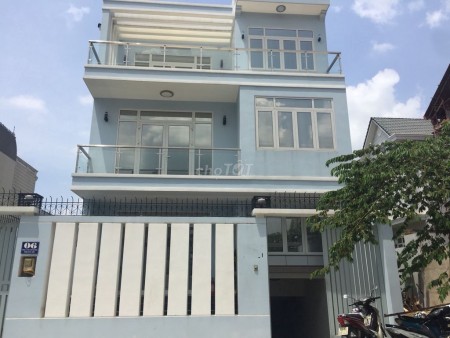 Cho thuê căn Villa tại Bình An Quận 2. Có hầm trệt 3 lầu 5PN, tổng diện tích sd 400m2