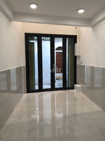 Cần cho thuê nguyên căn rộng 25m2, giá 11 triệu/tháng. Hẻm Phùng Văn Cung, Phú Nhuận