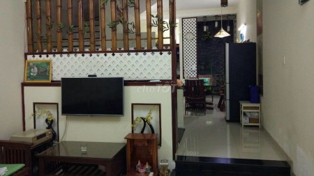 Cho thuê nhà hẻm xe hơi ( 5m) Đường Bờ Bao Tân Thắng gần Aeon diện tích 4.5x15m giá cho thuê 12 triệu