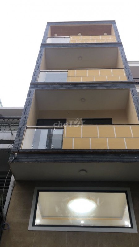 Nhà vừa hoàn thiện rộng 53m2, 1 trệt, 3 lầu, hẻm 207/33 đường 3/2, Quận 10, giá 35 triệu/tháng