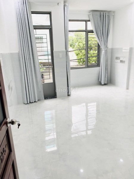 Cho thuê nguyên căn rộng 48m2, 3 tầng, 5 PN, đường Bùi Minh Trực, Quận 8, giá 16 triệu/tháng