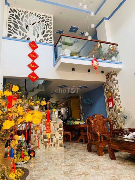 Cho thuê nhà tại Đường 48 Phường 6 Quận 4. Nhà có đến 7 phòng ngủ lớn. Ai quan tâm liên hệ để biết thêm thông tin nhé!!!