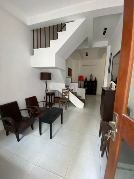 Cho thuê nhà nguyên căn 2 lầu 4 phòng ngủ hẻm xe hơi ngay đường Thăng Long cho thuê 14,5 triệu/tháng