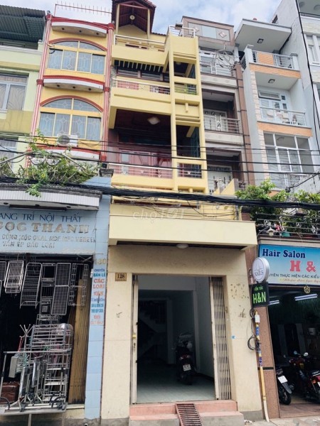 Nguyên căn 1 trệt 4 lầu diện tích 48m2 cho thuê 37 triệu/tháng có đến 5 phòng lớn và 5wc